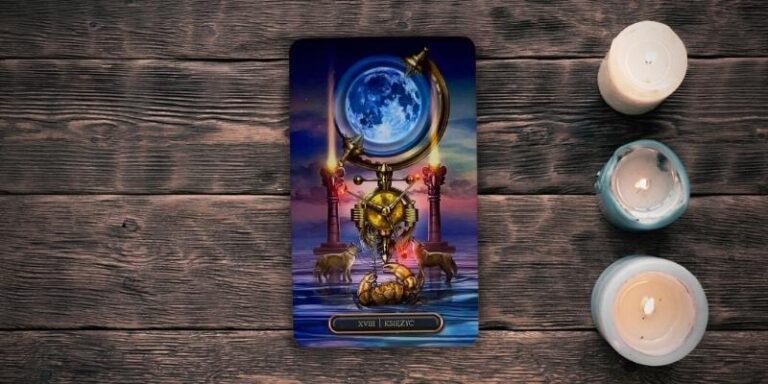 Księżyc Tarot Znaczenie