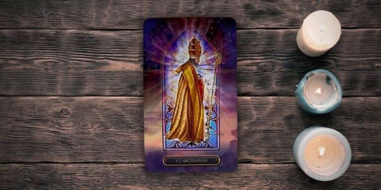 Arcykapłan Tarot Znaczenie